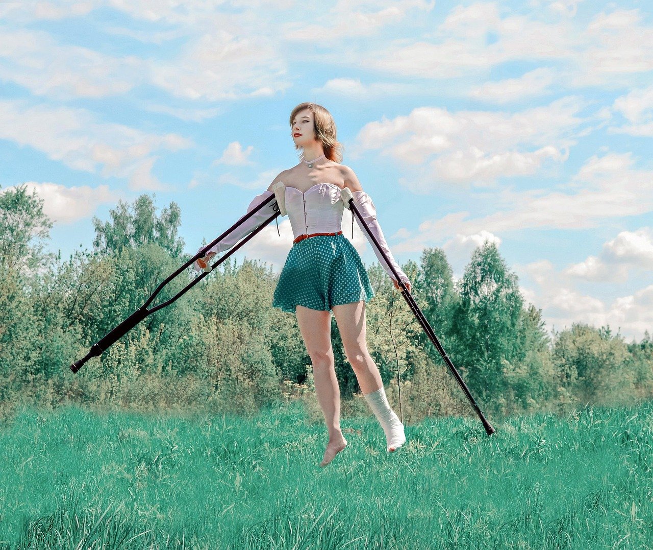 crutches, trauma, nature, hope, recovery, flight, sky, injury, medical, health, hospital, the medicine, skeleton, patient, pain, broken, health care, fracture, accidents, anatomy, x-ray diagnostics, treatment, accident, orthopedic, disease